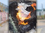 Demo di Perusahaan PT. PGP, AMRM Bakar Foto Gubernur Gorontalo: Penghianat Rakyat, Kacung Perusahaan