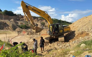 Operasi Besar-besaran di Lokasi PETI, Ekskavator Sumitomo Digelandang ke Mapolres Pohuwato