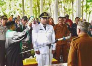 Bupati Lantik Pj. Kades Botumoputi. Ingatkan Kesiapan Tahapan Pilkades